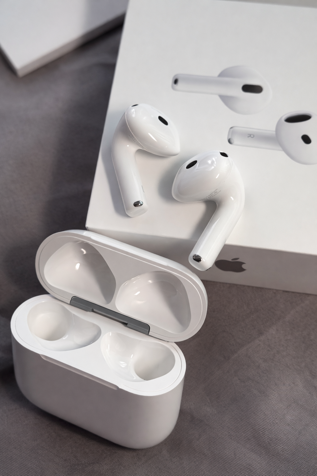 Airpods 4
