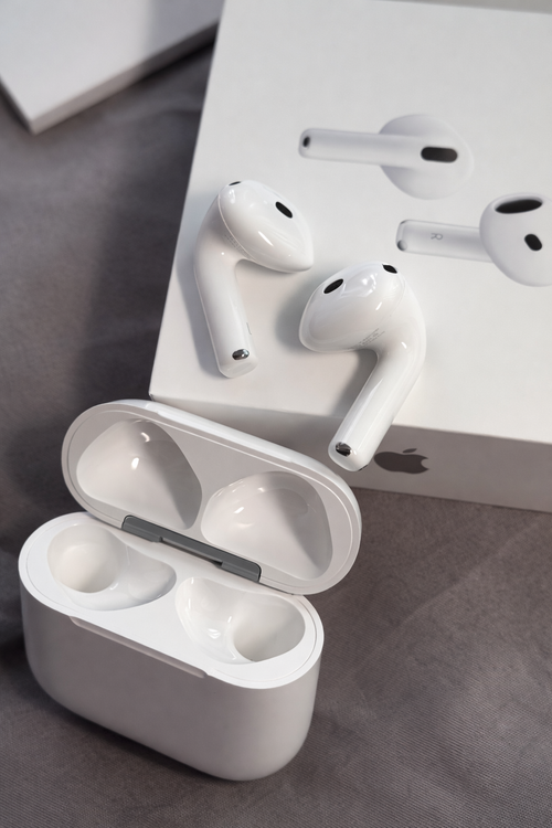Airpods 4